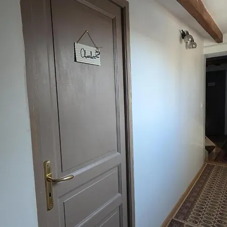 La Briarde Triple Pdj فندق مبيت وإفطار